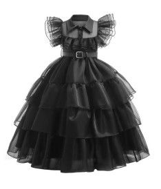 Кино/мульт герои — Уэнсдей — фото