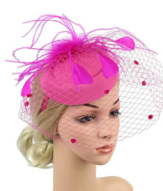 Аксессуары — Дамская шапочка в ассортименте — фото